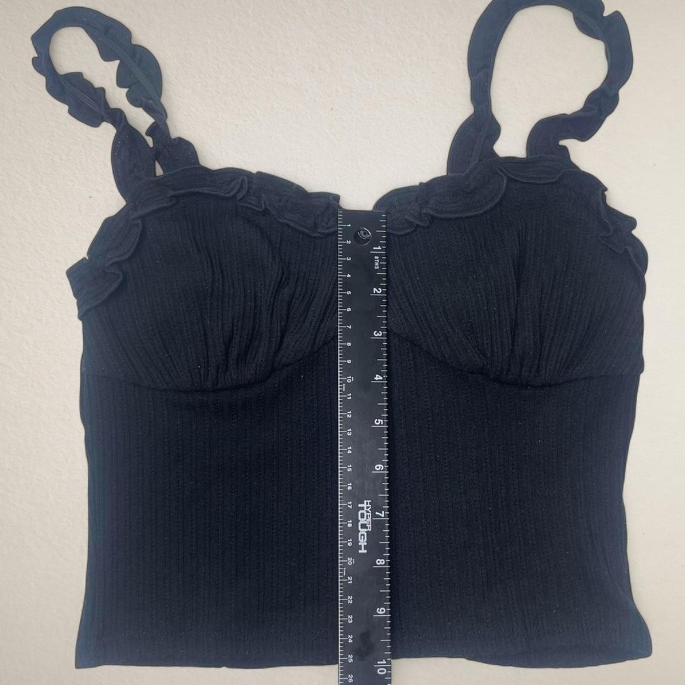 Forever 21 Black Ribbed Ruffle Button Front Crop Top - Picture 5 of 7